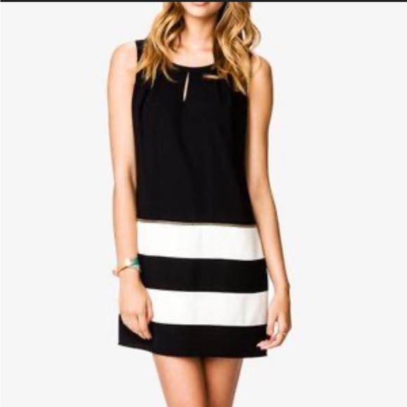Forever 21 exposed zipper keyhole striped chic mini dress. Size M - Picture 1 of 11